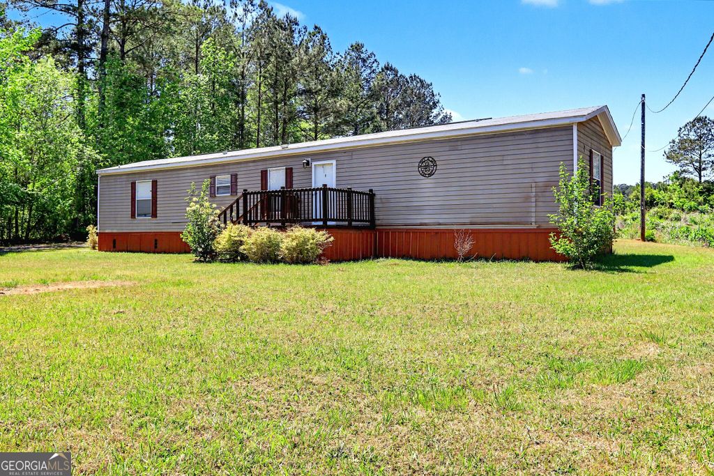 Photo of 527 South Steel Bridge Rd, Eatonton, GA 31024 (MLS # 10737669)