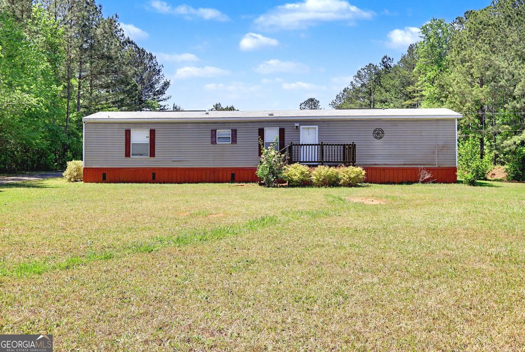 Photo of 527 South Steel Bridge Rd, Eatonton, GA 31024 (MLS # 10737669)