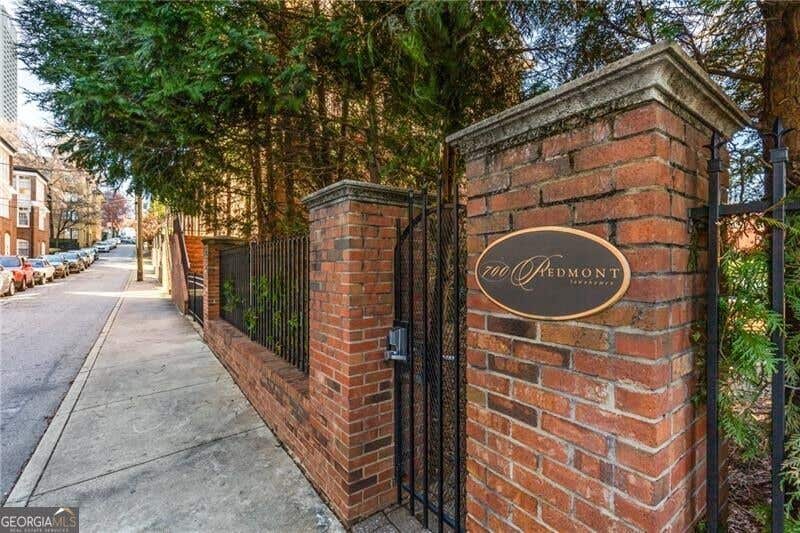 Photo of 700 Piedmont Avenue NE #10, Atlanta, GA 30308 (MLS # 10829450)