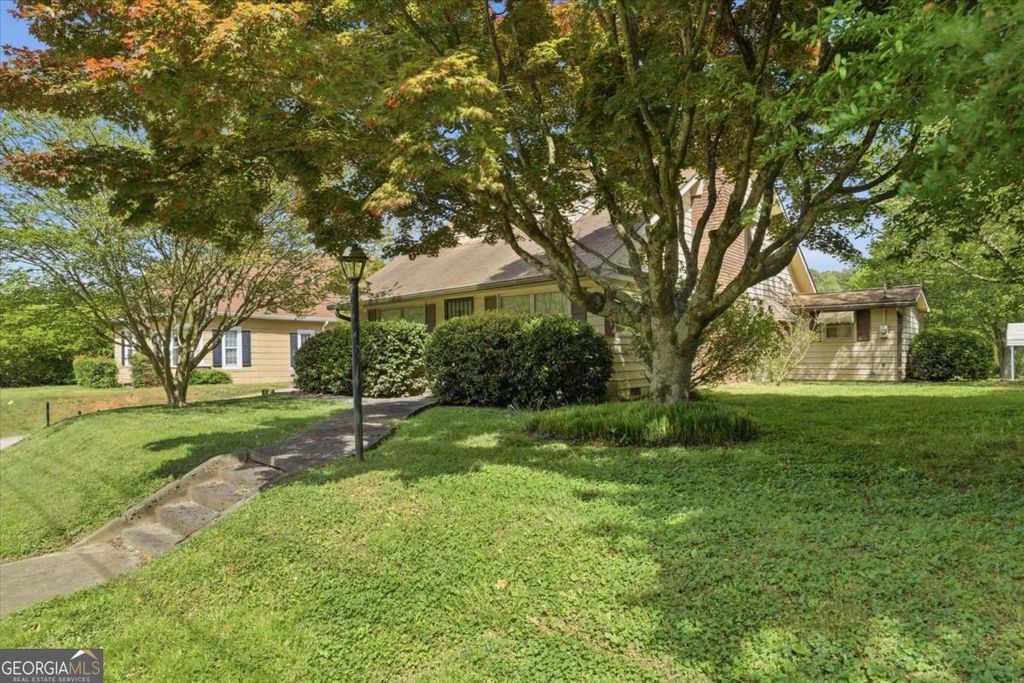 Photo of 870 Marietta Road, Canton, GA 30114 (MLS # 10733746)