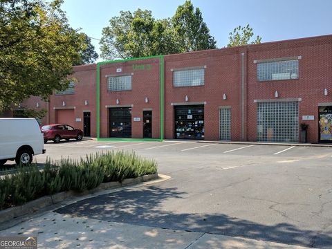 Photo of 1422 Woodmont Lane NW #STE 3, Atlanta, GA 30318 (MLS # 10622170)