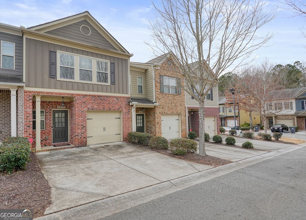 Photo of 3827 Cyrus Ridge Way NW, Kennesaw, GA 30152 (MLS # 10690179)