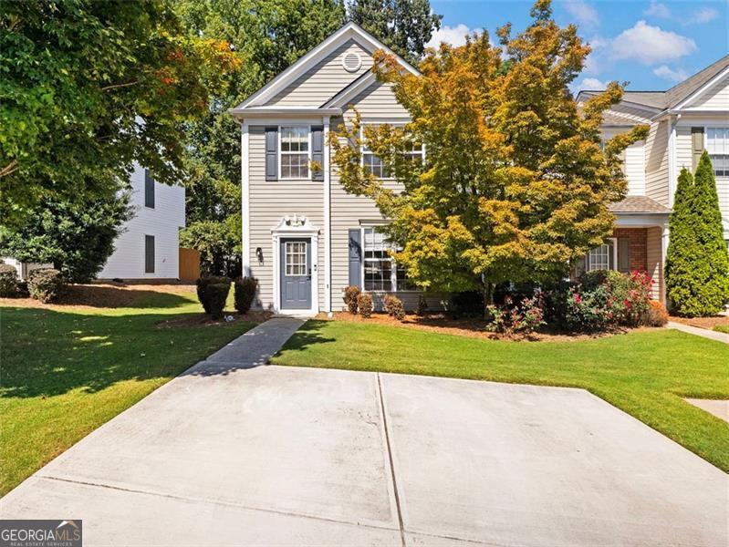 Welcome home to this 2 bed 2.5 bath townhome minutes from KSU, Kennesaw mountain park, and many shopping amenities. Unit features modern stainless steel appliances, gas stove and range, a pantry, and a fully fenced in backyard!! Enjoy privacy with guests while grilling outside. Laundry room located upstairs for easy access to the primary and secondary bedroom. HOA includes water and front, backyard maintenance, and scenic pond in the front of the neighborhood.