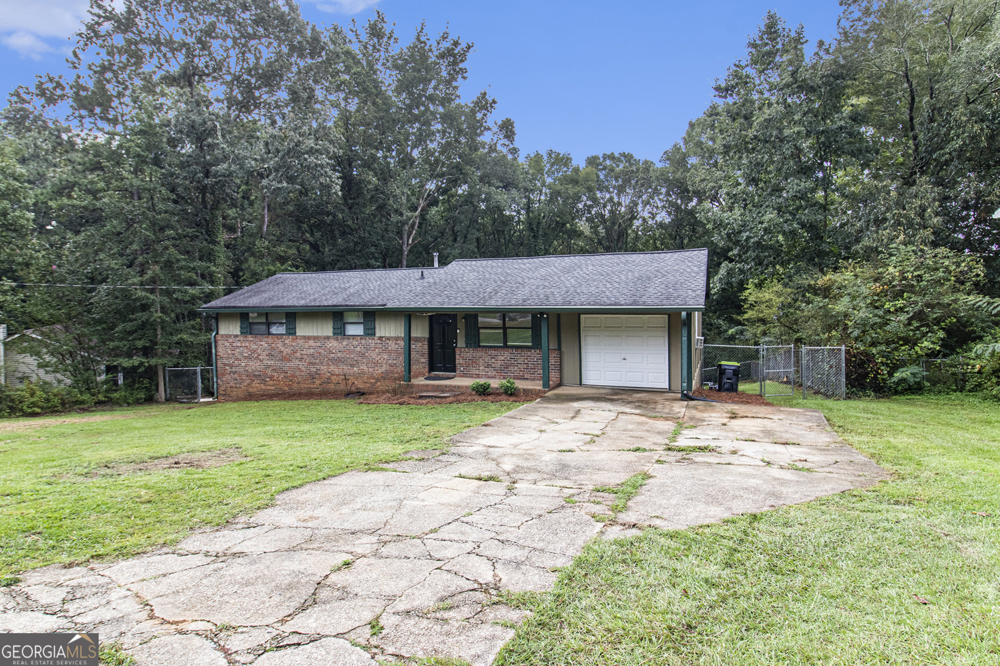 4025 N Quail DR
