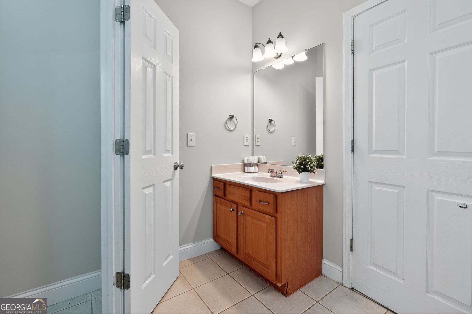 CANTERBURY COVE - Residential
