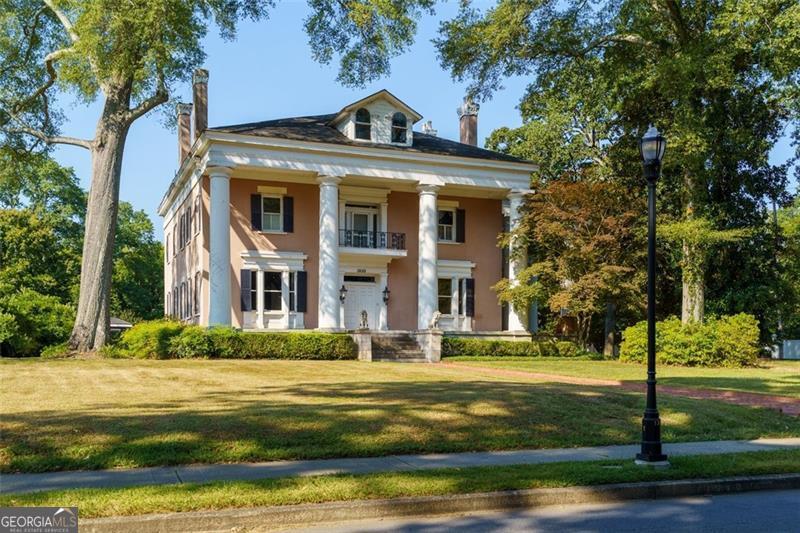 303 KENNESAW AVE NW
