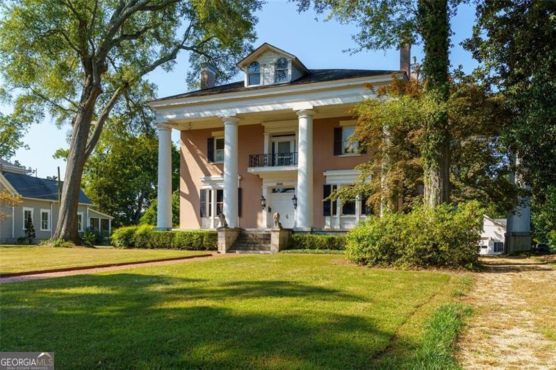 303 KENNESAW AVE NW