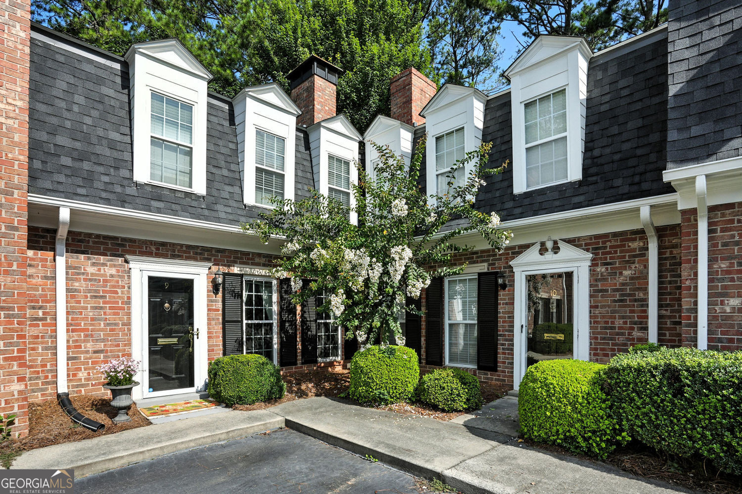 9 Independence PL NW