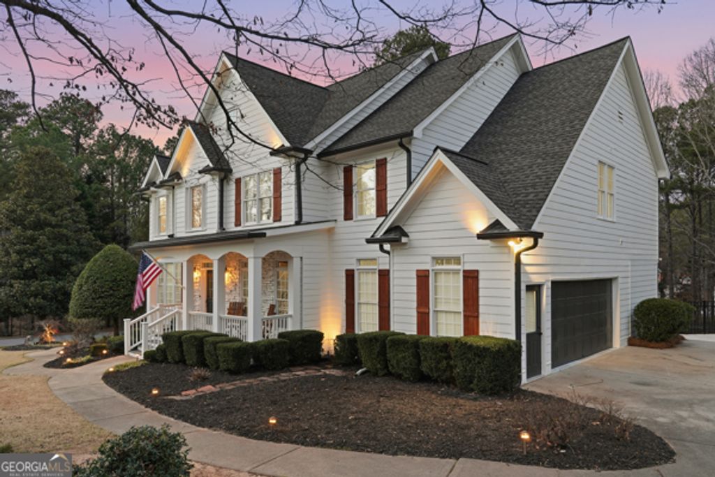 Photo of 7125 Compton Circle, Cumming, GA 30040 (MLS # 10661653)