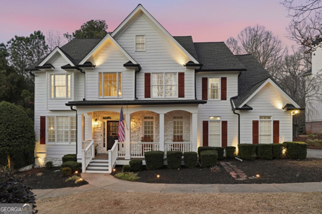 Photo of 7125 Compton Circle, Cumming, GA 30040 (MLS # 10661653)