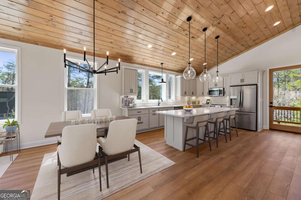 295 Mountain Laurel RDG