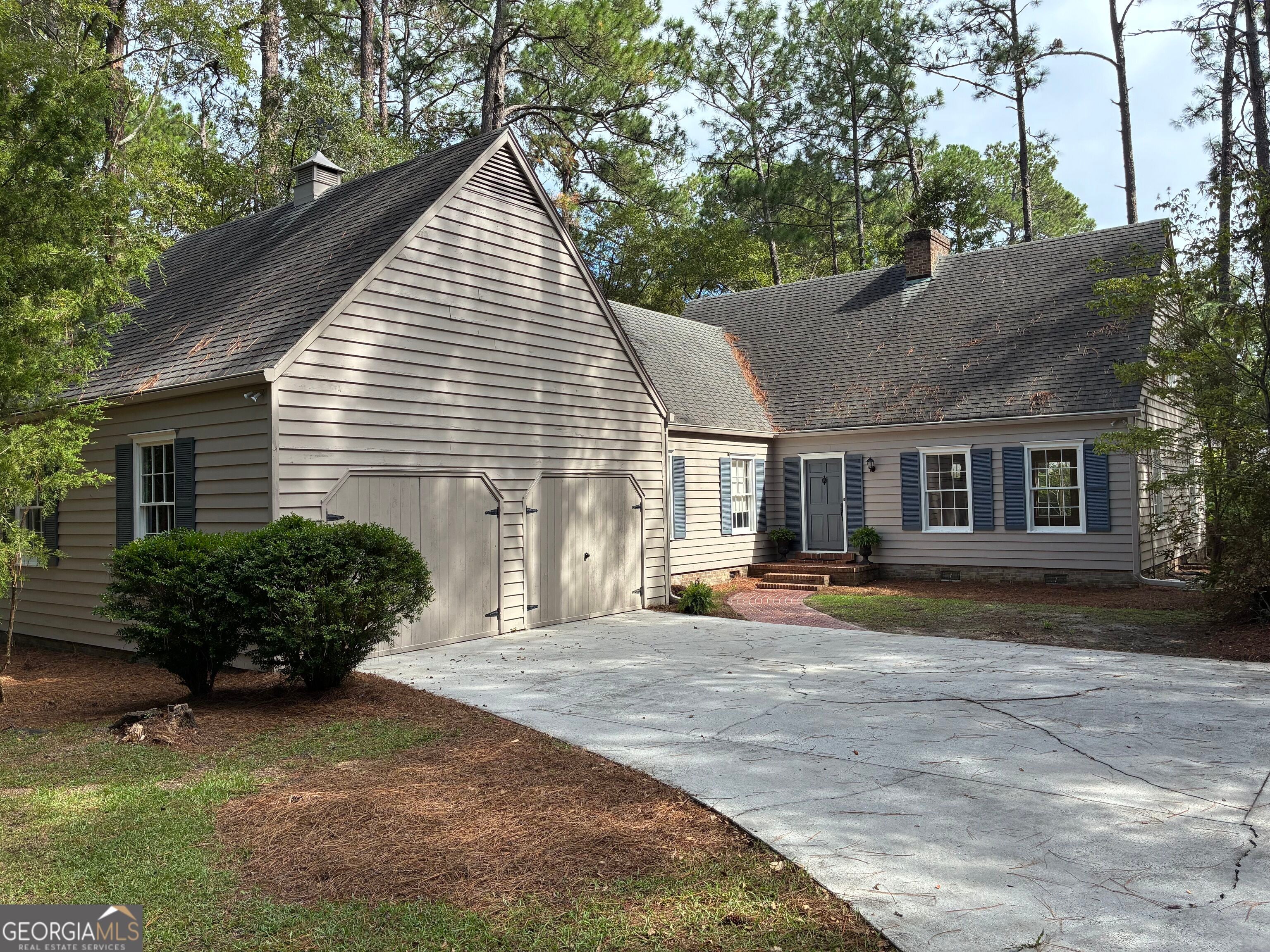 108 Dumbarton DR