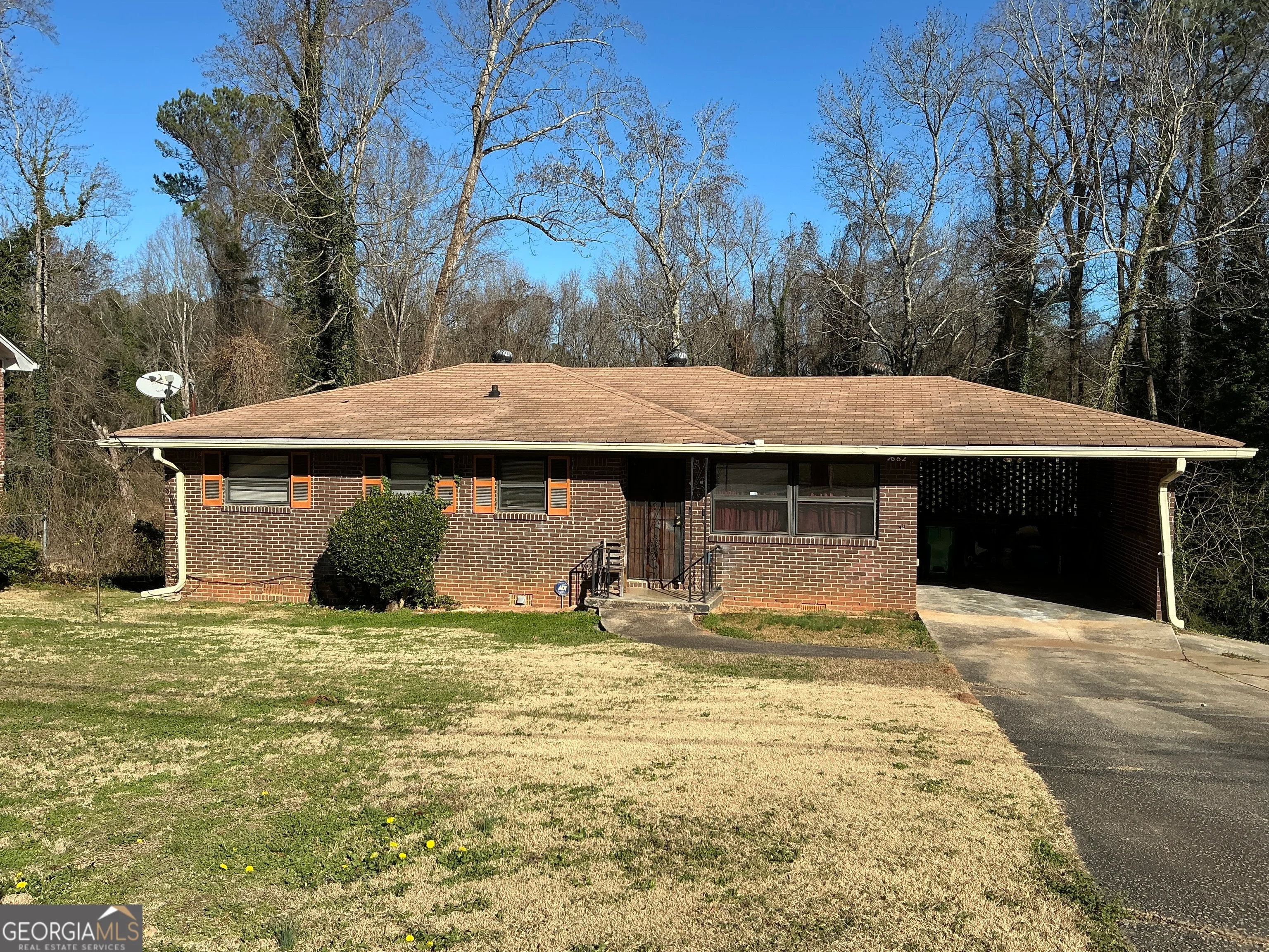 1882 Glen Echo Drive