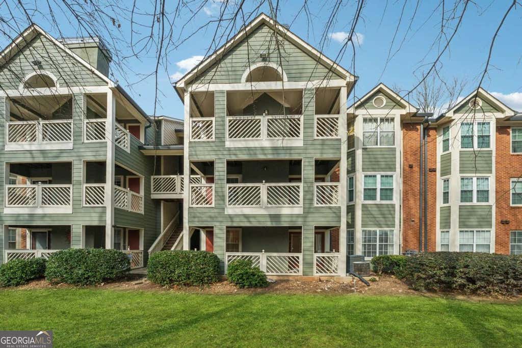 Photo of 434 McGill Place NE, Atlanta, GA 30312 (MLS # 10822931)