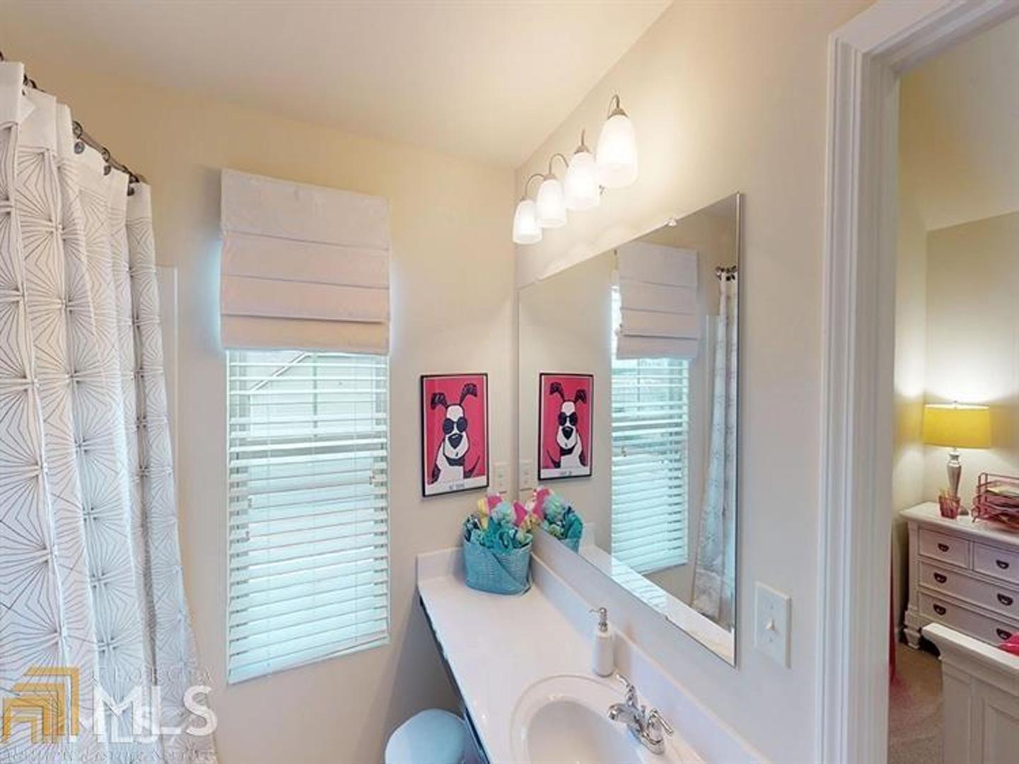 Lovejoy Crossing - Residential