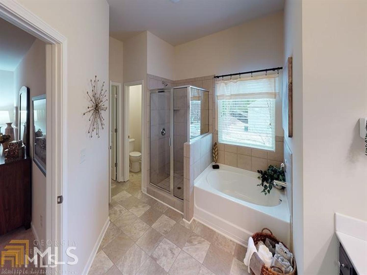 Lovejoy Crossing - Residential
