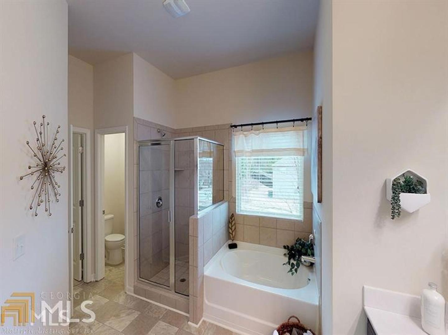 Lovejoy Crossing - Residential