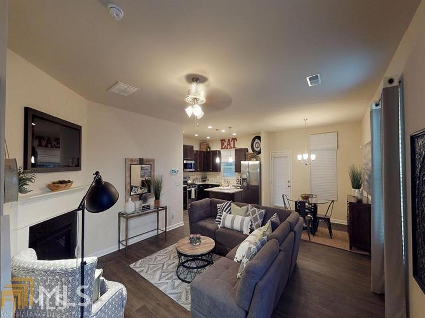 Lovejoy Crossing - Residential