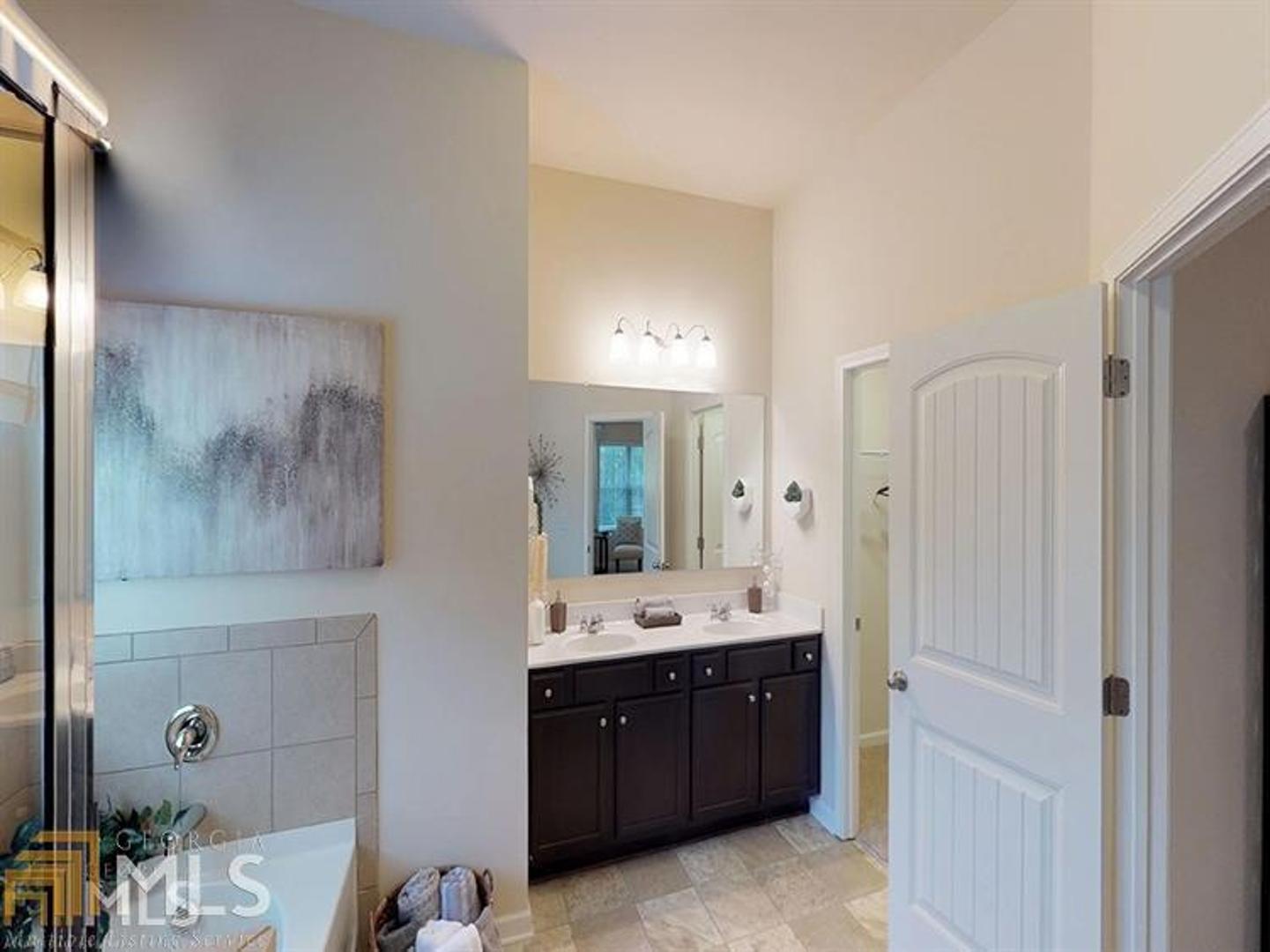 Lovejoy Crossing - Residential
