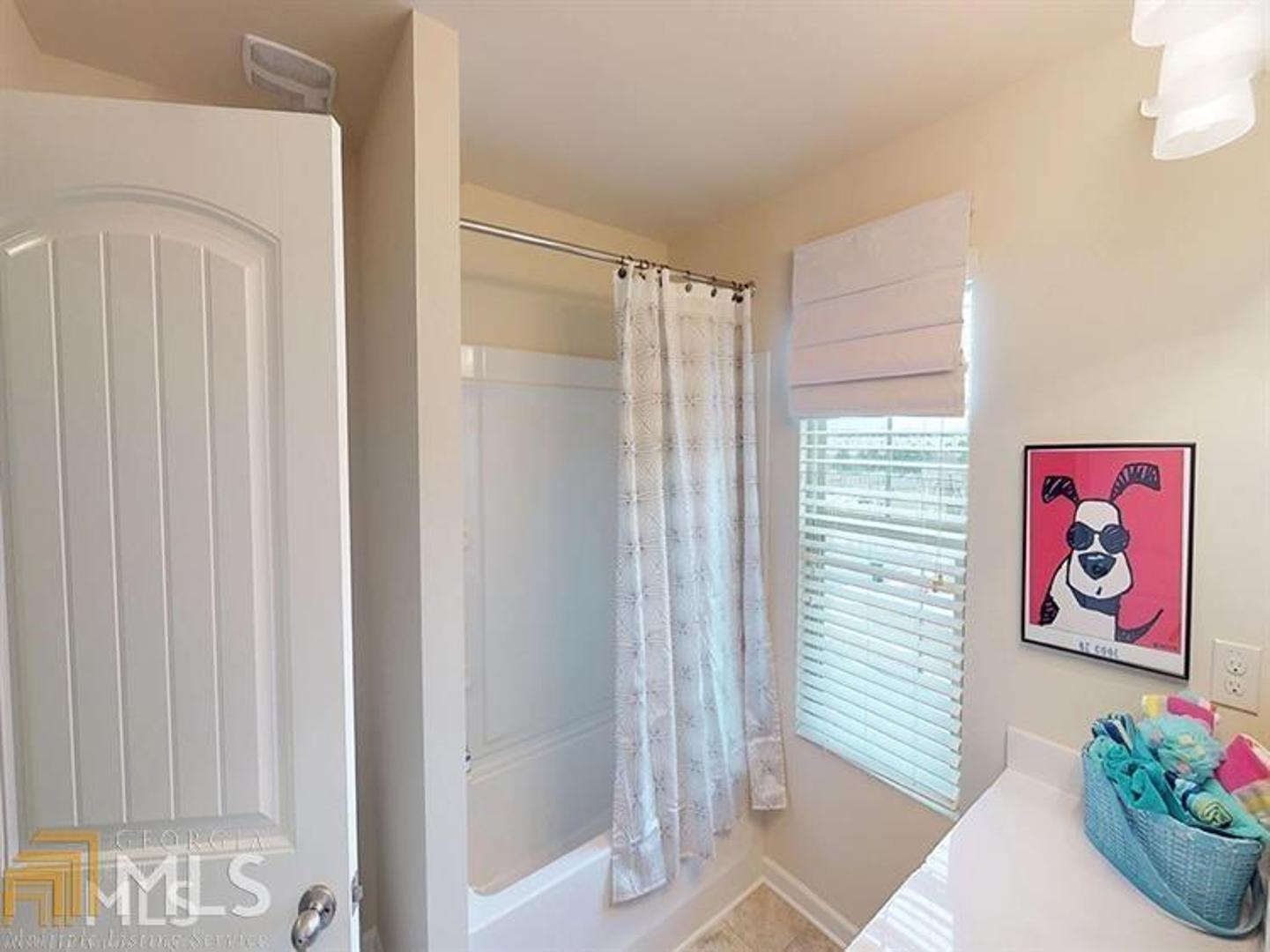 Lovejoy Crossing - Residential
