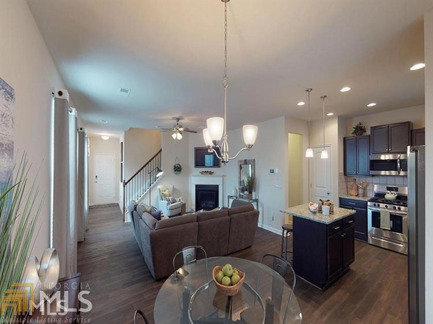 Lovejoy Crossing - Residential