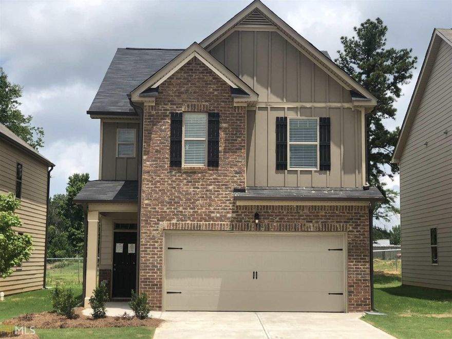 You can have it all at Lovejoy Crossing.Get the features you want most plus the space you need in an incredible location. Open concept designs, 9-foot ceilings on the main, formal space for entertaining and up to 5 bedrooms. The Saratoga is a smartly designed home, offering a spacious kitchen that opens to a great room, plus den/extra bed on the main. Model home open daily! Visit builder website for contact information. *Stock Photos*
