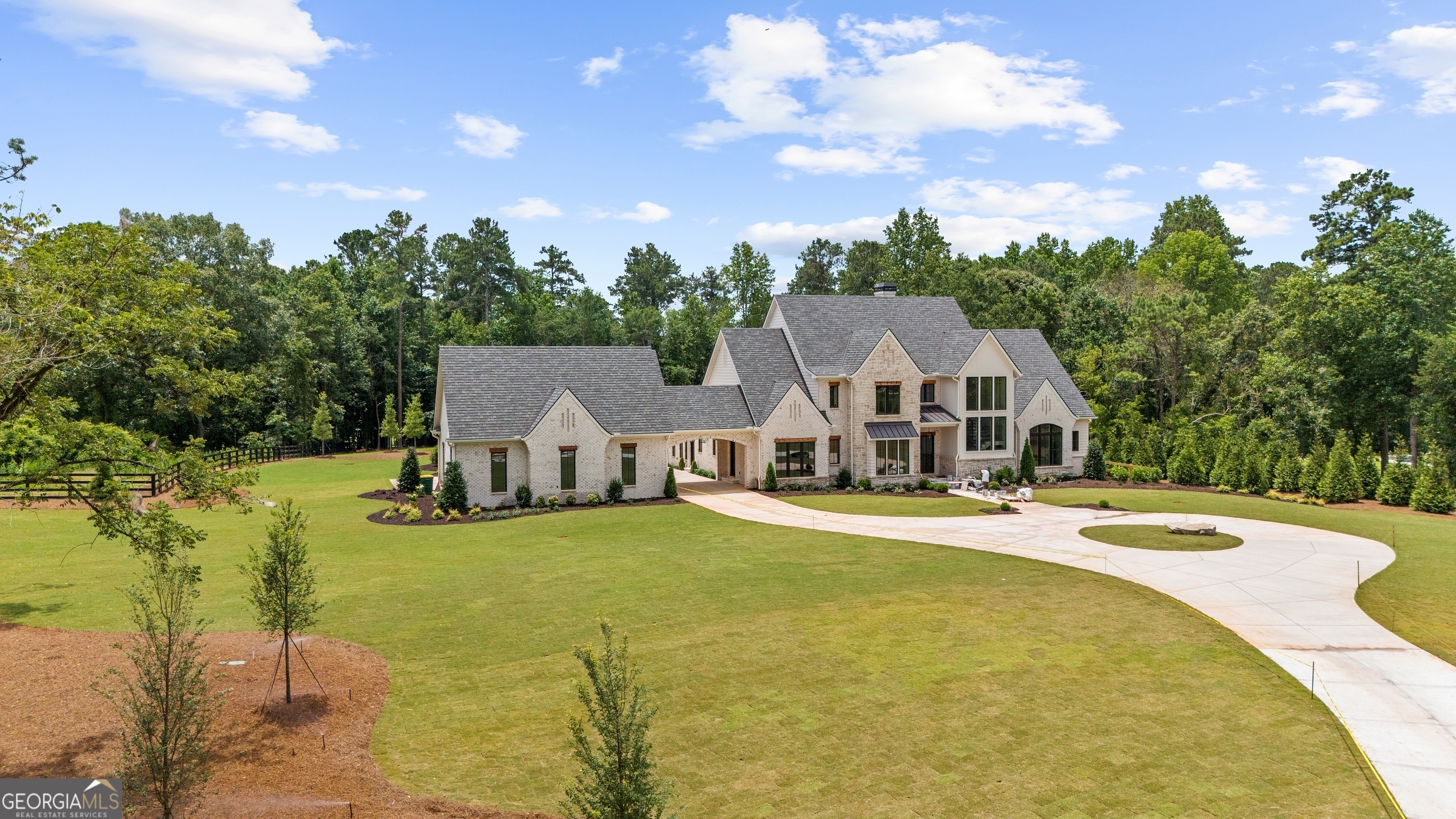 113 Hickory Flat RD