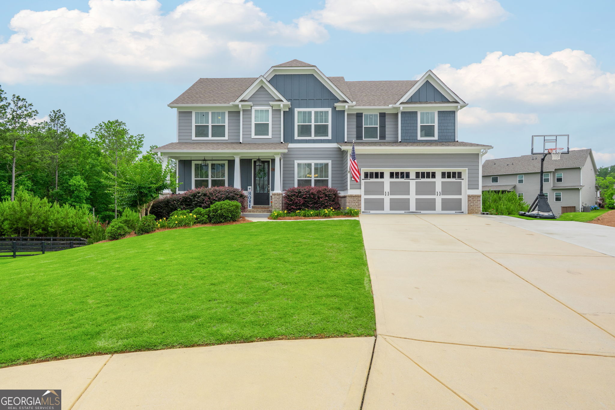48 Violet LN