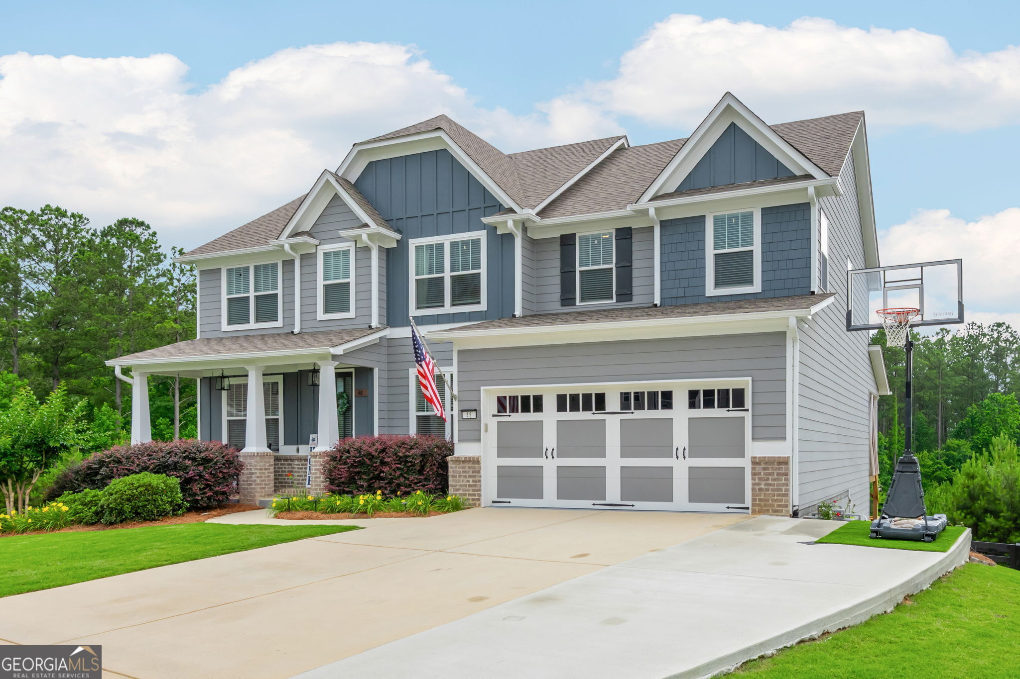 48 Violet LN