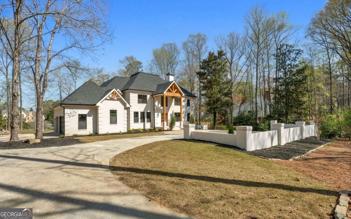 450 Birkdale DR