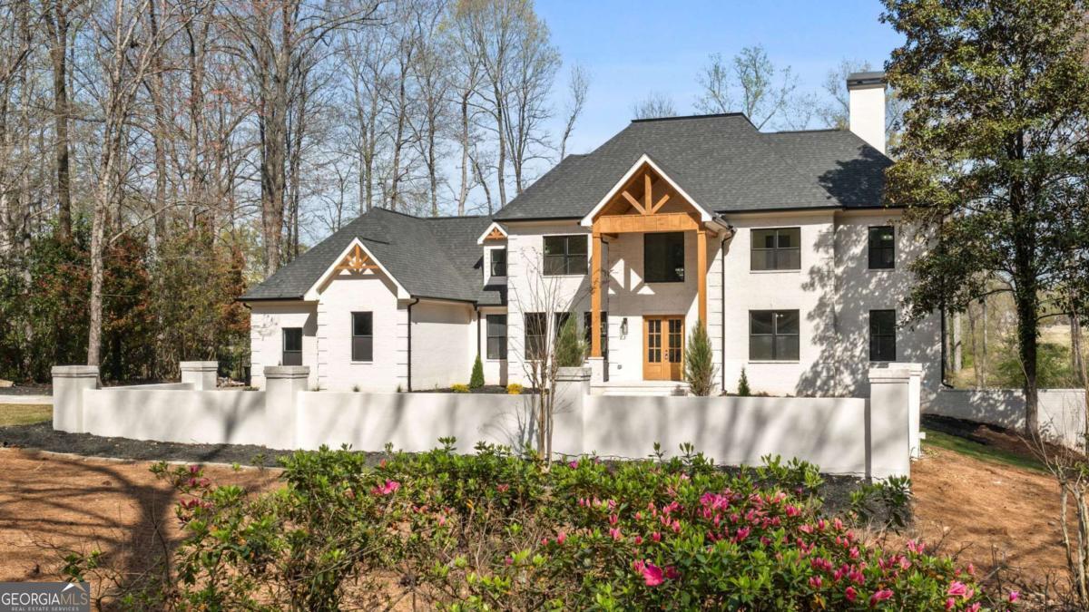 450 Birkdale DR