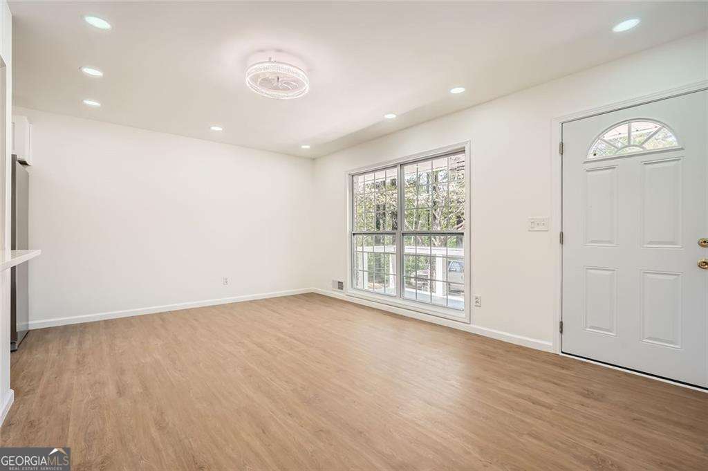 4201 Regal Ridge RD