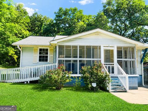 Photo of 906 Martin Luther King Jr Street, Rockmart, GA 30153 (MLS # 10783851)
