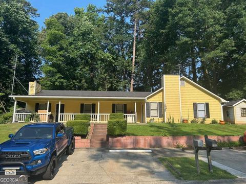 2128 Valley Oaks DR Smyrna GA 30080