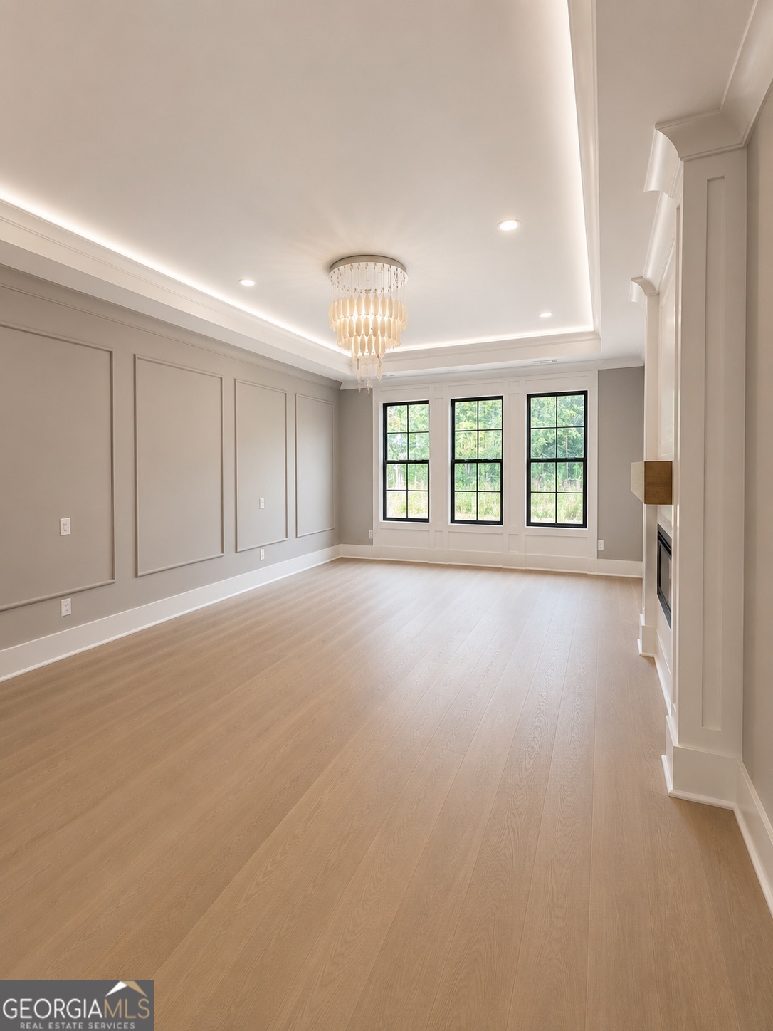 3275 Smithtown RD