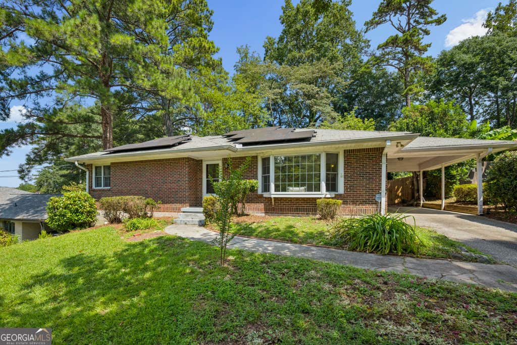 Photo of 1232 Carol Lane NE, Atlanta, GA 30306 (MLS # 10830658)