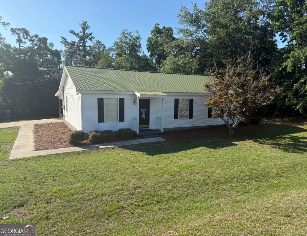 Photo of 907 Adams Street, Vidalia, GA 30474 (MLS # 10767394)