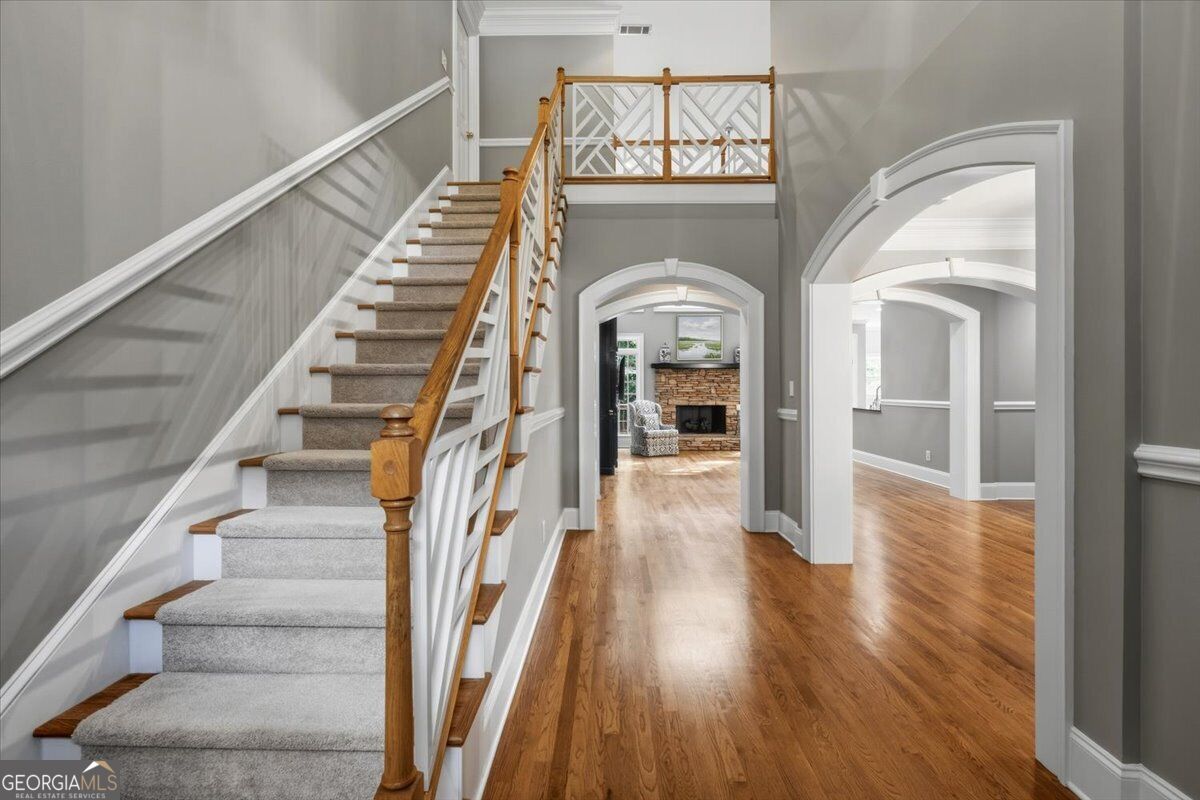 120 Westchester DR