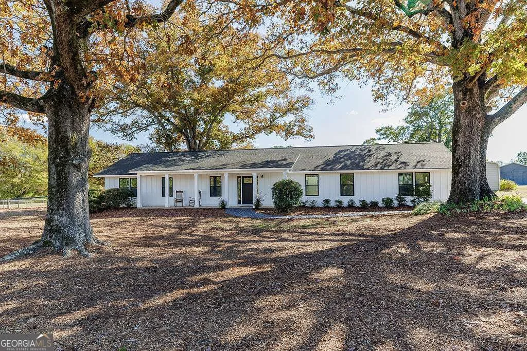 1412 Old Bishop Road