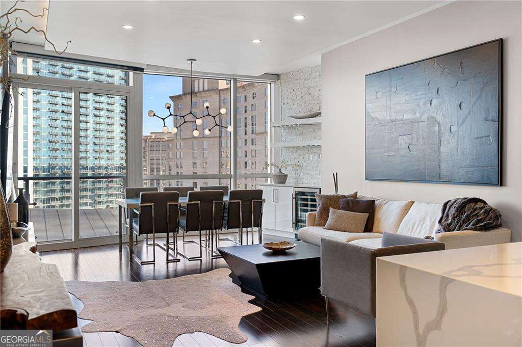 3325 Piedmont RD NE 1608