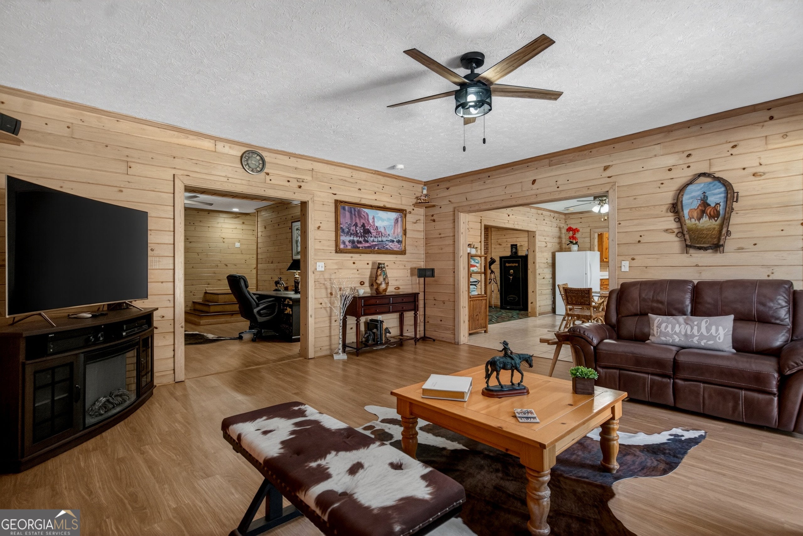 529 Floyd Rd, Pine Mountain, GA, 31822, USA, 4 Bedrooms Bedrooms, ,6 BathroomsBathrooms,Residential,Active,529 Floyd Rd,10760923