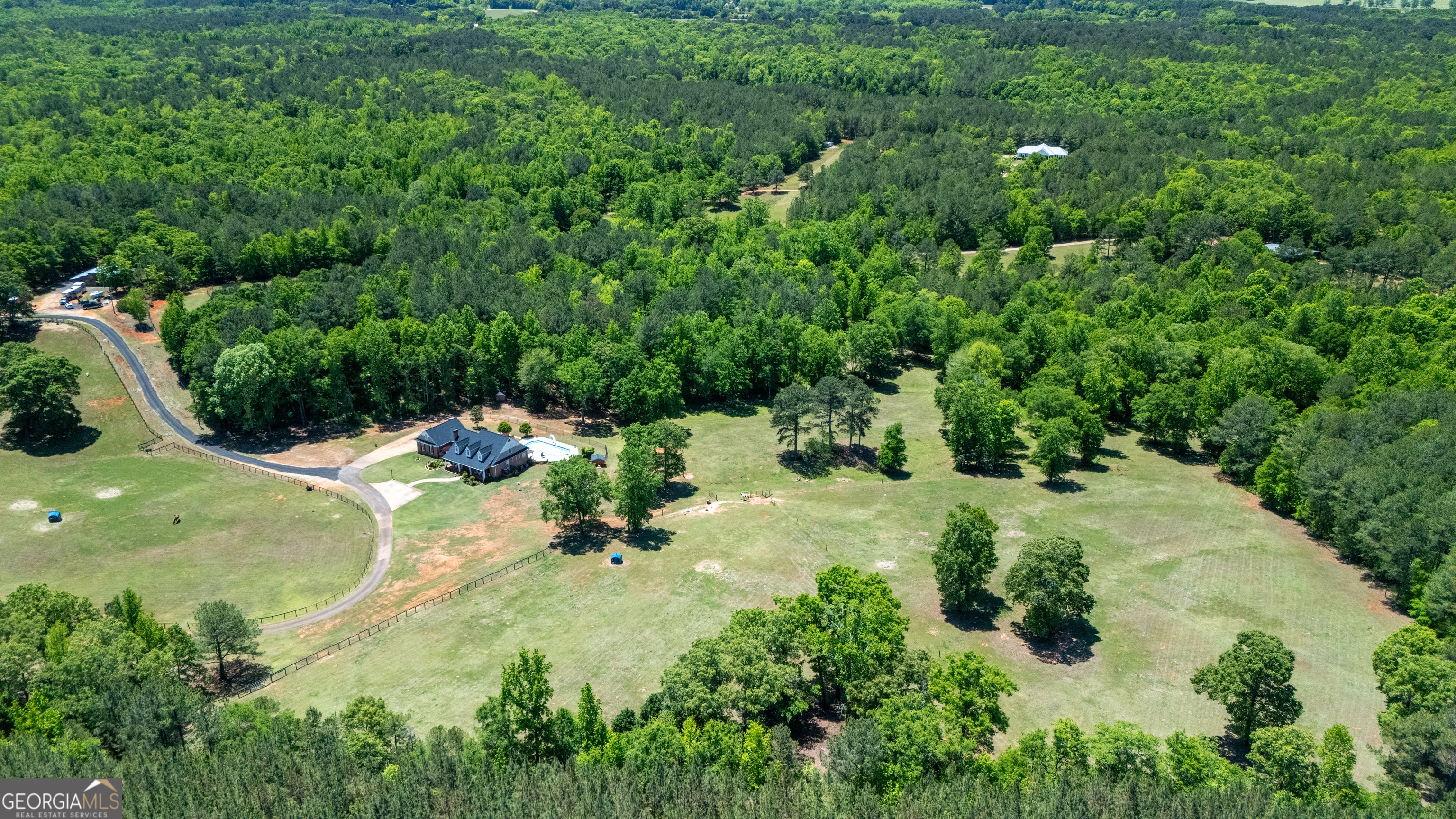 529 Floyd Rd, Pine Mountain, GA, 31822, USA, 4 Bedrooms Bedrooms, ,6 BathroomsBathrooms,Residential,Active,529 Floyd Rd,10760923