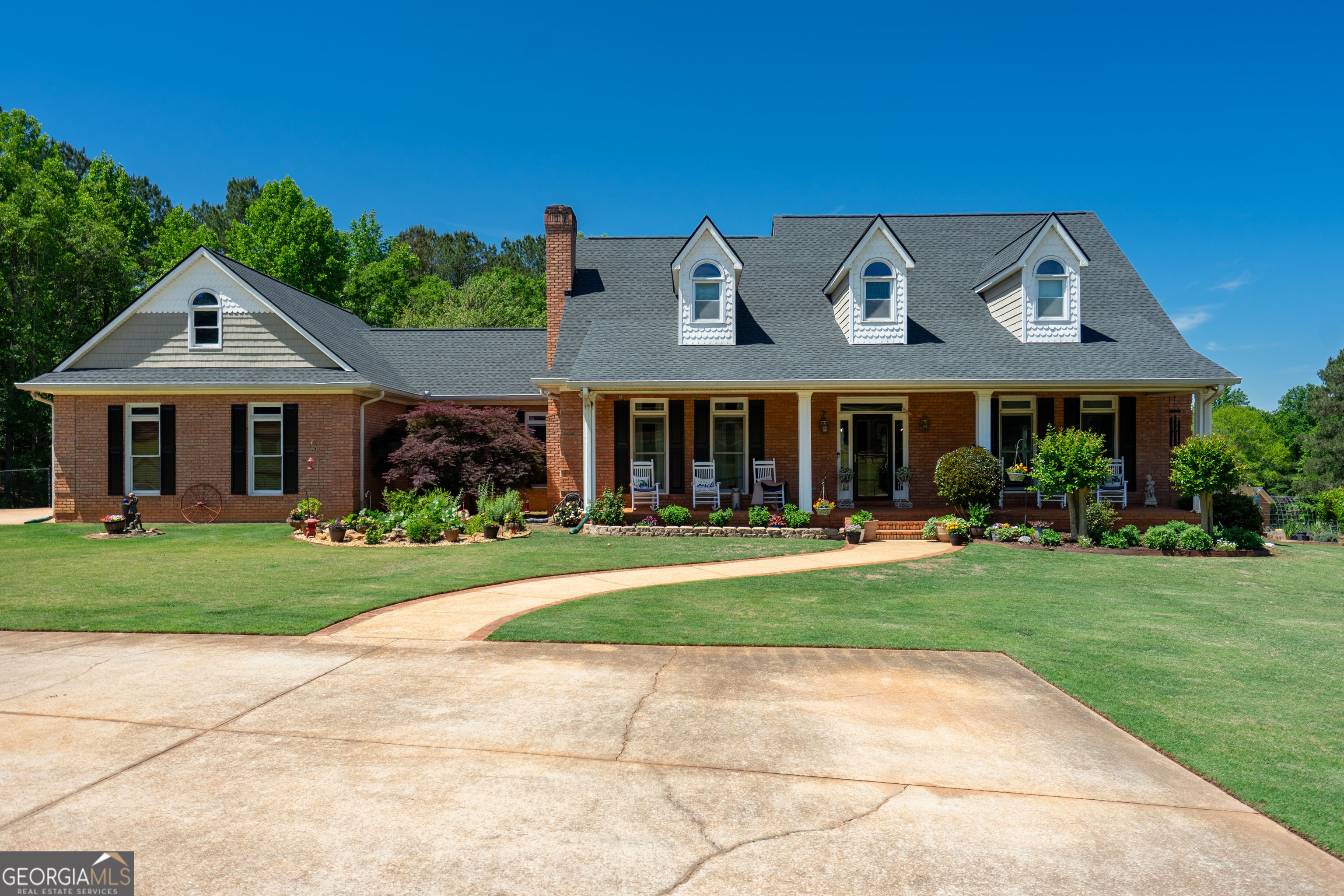 529 Floyd Rd, Pine Mountain, GA, 31822, USA, 4 Bedrooms Bedrooms, ,6 BathroomsBathrooms,Residential,Active,529 Floyd Rd,10760923