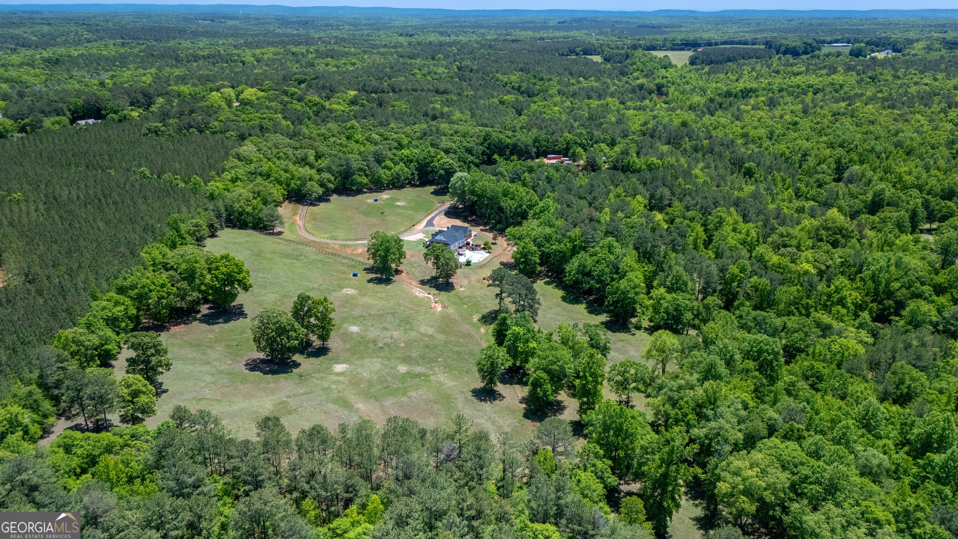 529 Floyd Rd, Pine Mountain, GA, 31822, USA, 4 Bedrooms Bedrooms, ,6 BathroomsBathrooms,Residential,Active,529 Floyd Rd,10760923