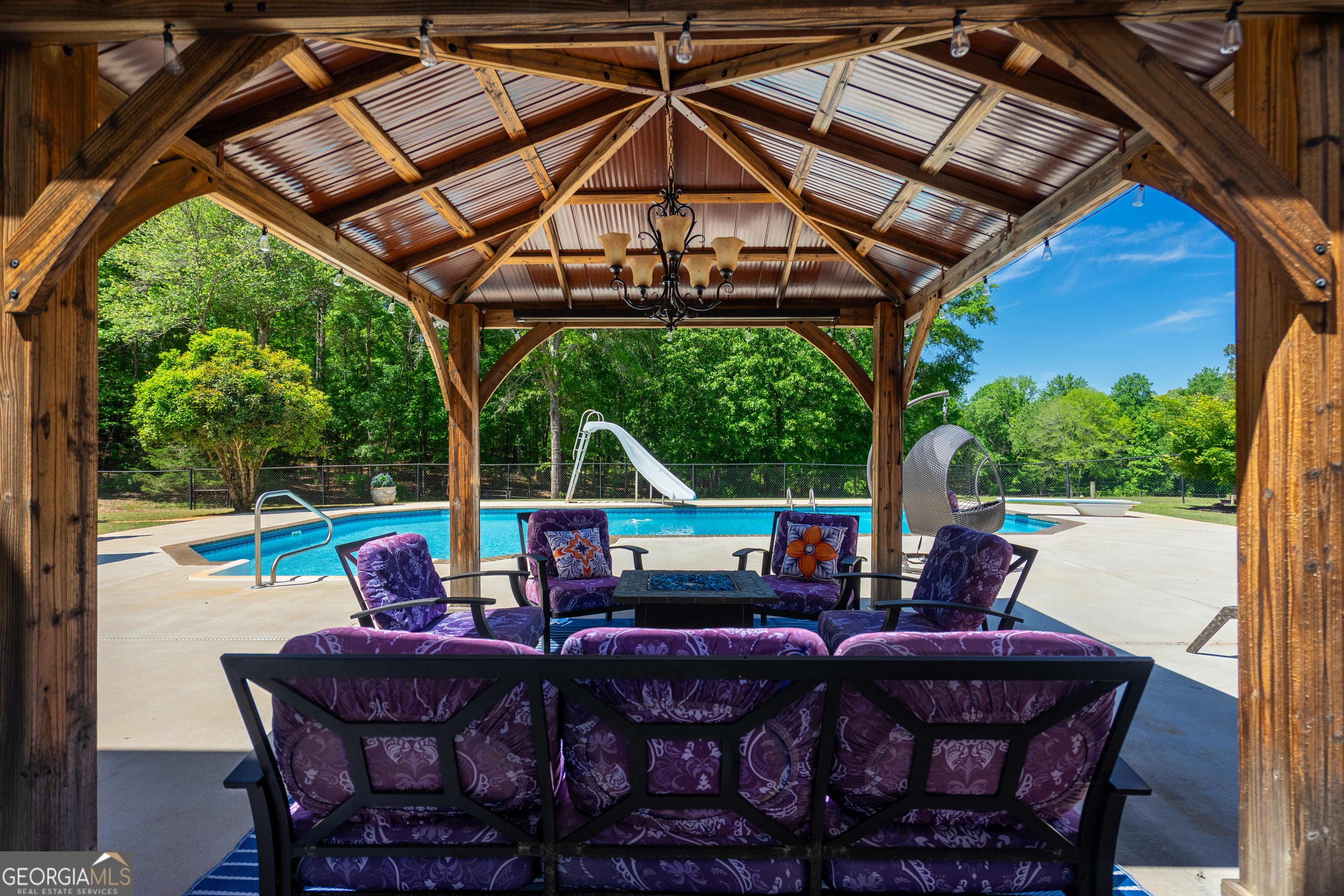529 Floyd Rd, Pine Mountain, GA, 31822, USA, 4 Bedrooms Bedrooms, ,6 BathroomsBathrooms,Residential,Active,529 Floyd Rd,10760923