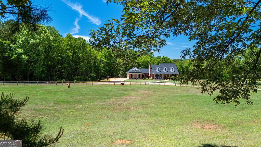 Photo of 529 Floyd Road, Pine Mountain, GA 31822 (MLS # 10760923)