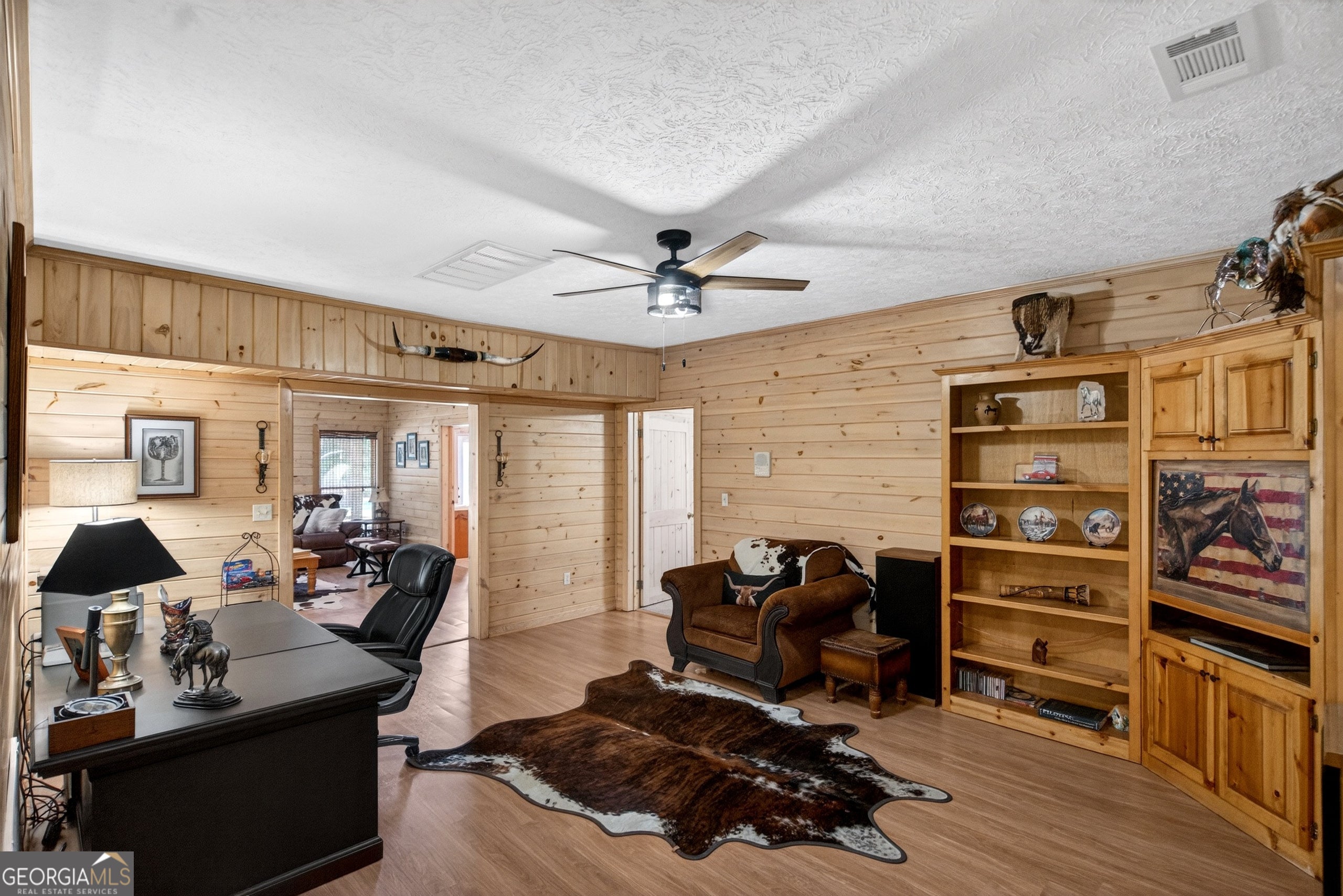 529 Floyd Rd, Pine Mountain, GA, 31822, USA, 4 Bedrooms Bedrooms, ,6 BathroomsBathrooms,Residential,Active,529 Floyd Rd,10760923