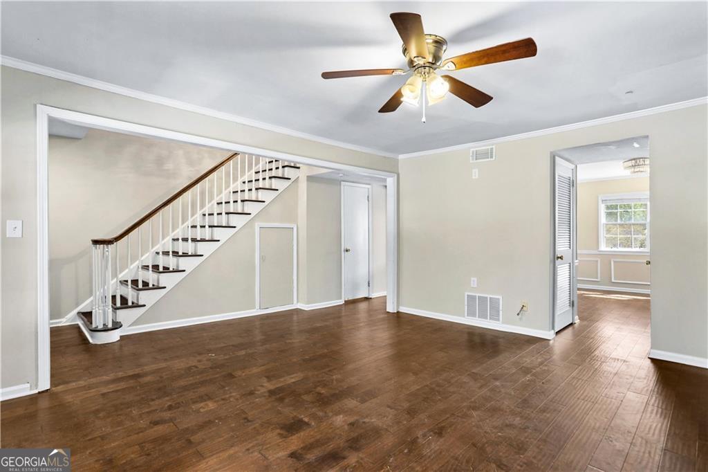 6520 Roswell RD 47