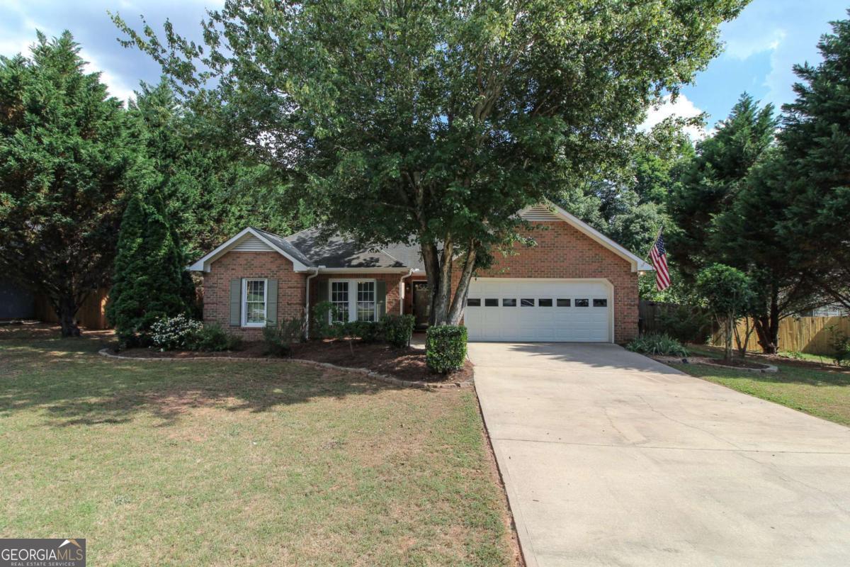 105 Meadow Creek DR