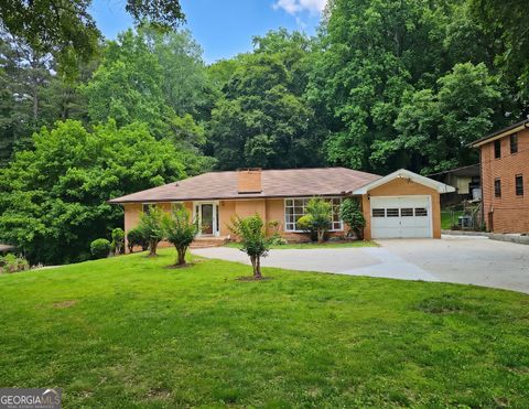 Photo of 257 Chalmers Drive NW, Atlanta, GA 30318 (MLS # 10775856)